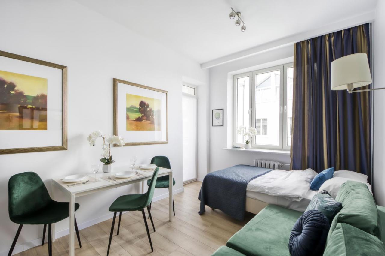 23 Unit Miniapartments Warszawa Lotnisko Okecie Fajne Ministudio Przy Bitwy Warszawskiej Exterior foto